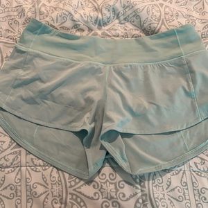 Lululemon Speed-Up Low-Rise shorts 2.5”